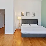 3 Bedrooms I 110 Square Meter I Walk To All Sights